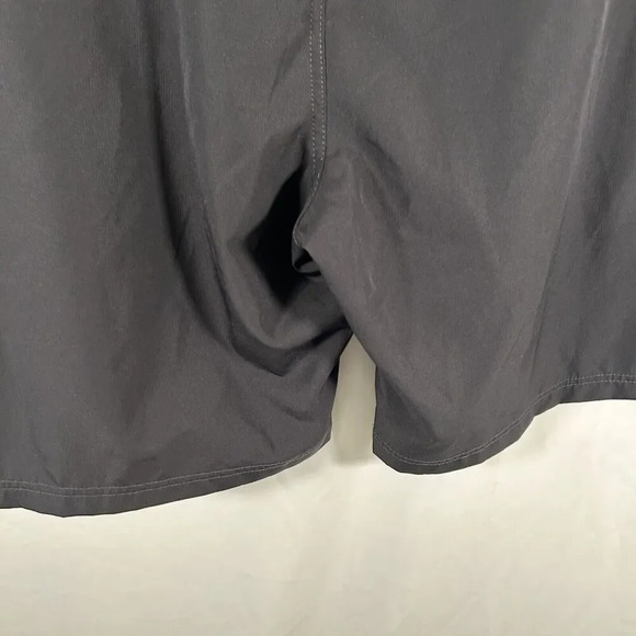 Wrangler Cargo Shorts Men's 48 Black Zip Pockets Button Zip Lightweight - Picture 8 of 10